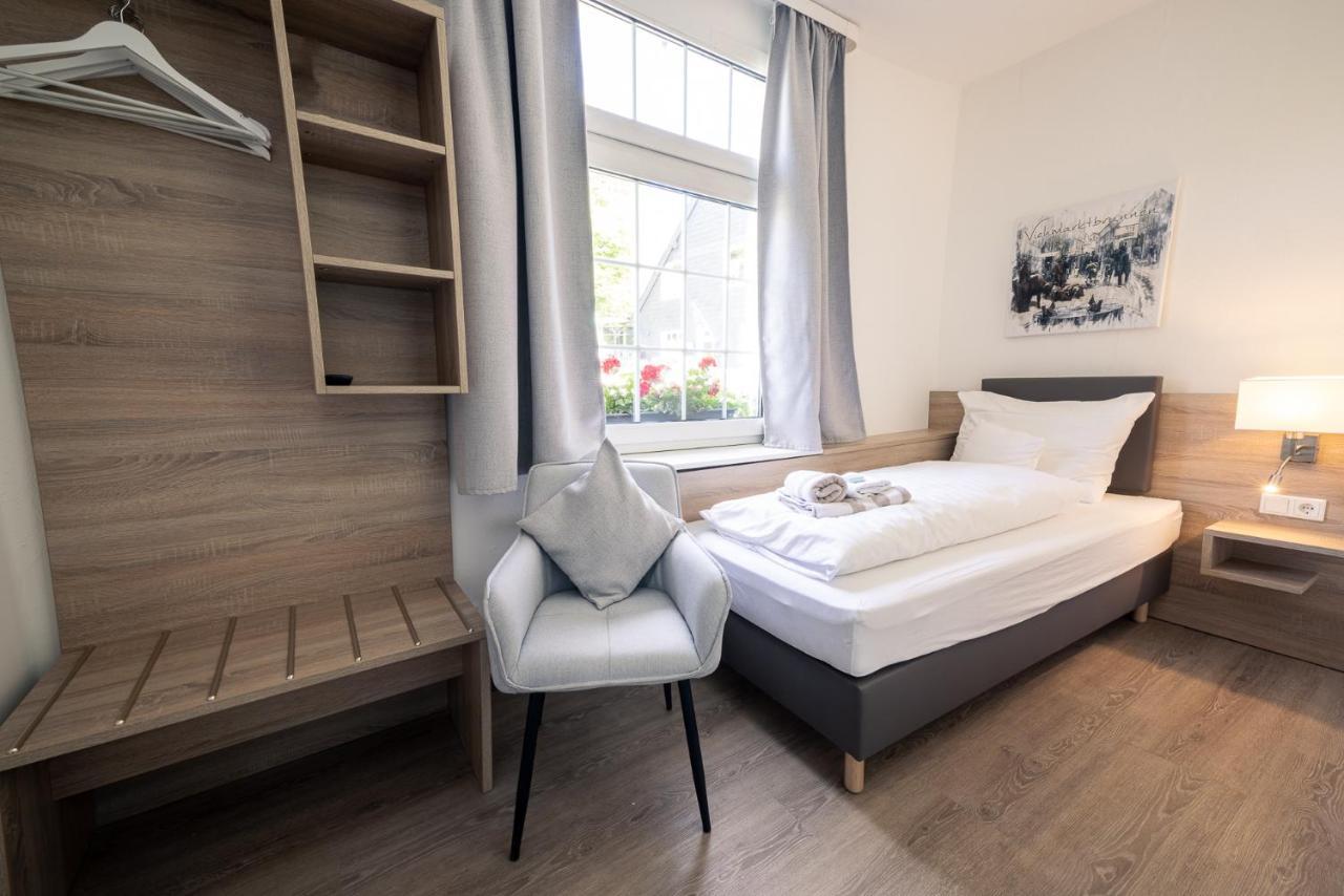 Heimatherz Hotel Garni ヘルデッケ エクステリア 写真
